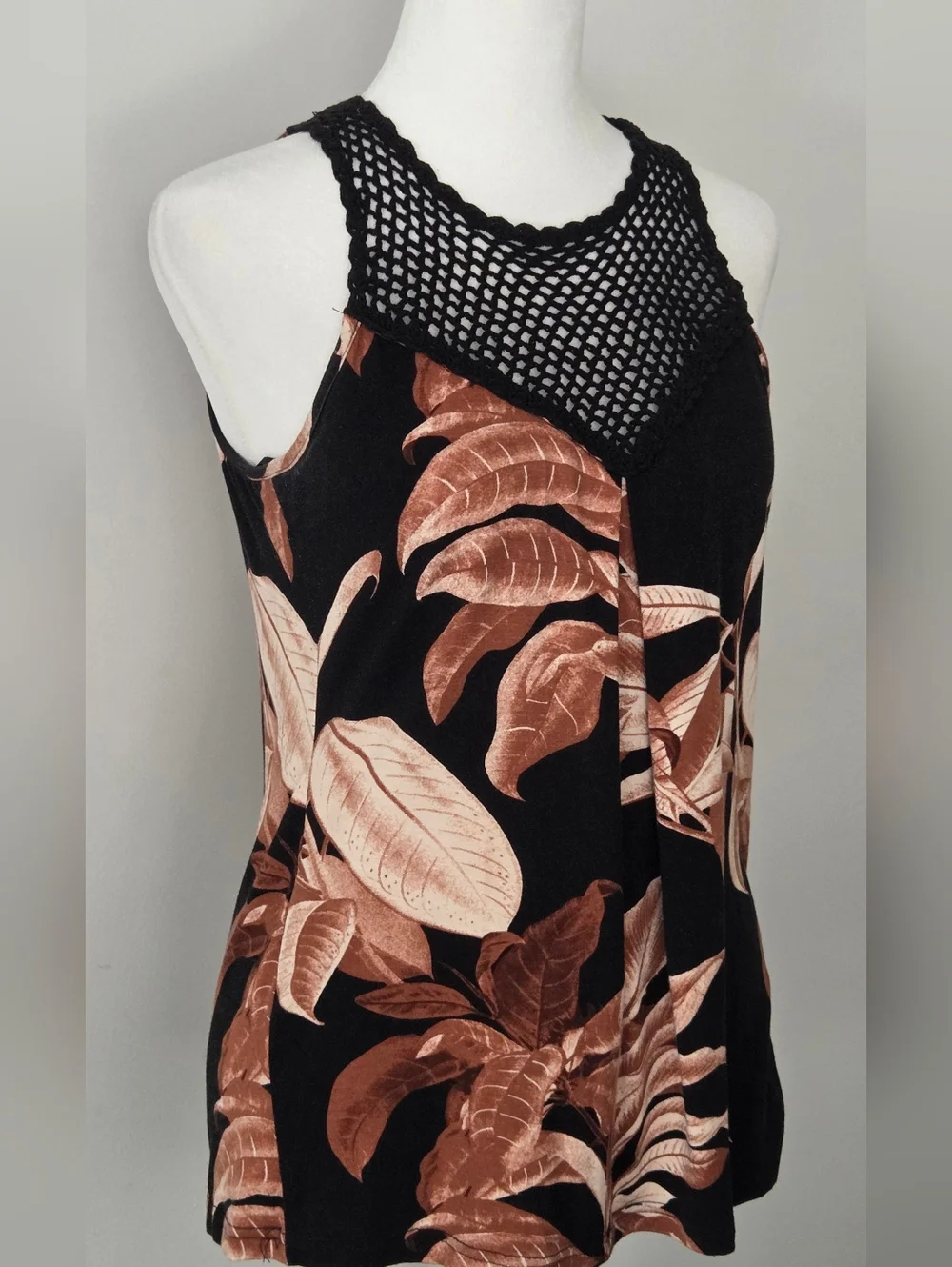 Sleeveless Black Tank Top with Brown Leaf Print and Crochet Yoke - Picture 2 of 4
